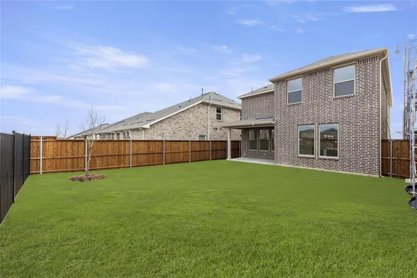 $2,790 | 14115 Harden Street, Pilot Point, TX 76258