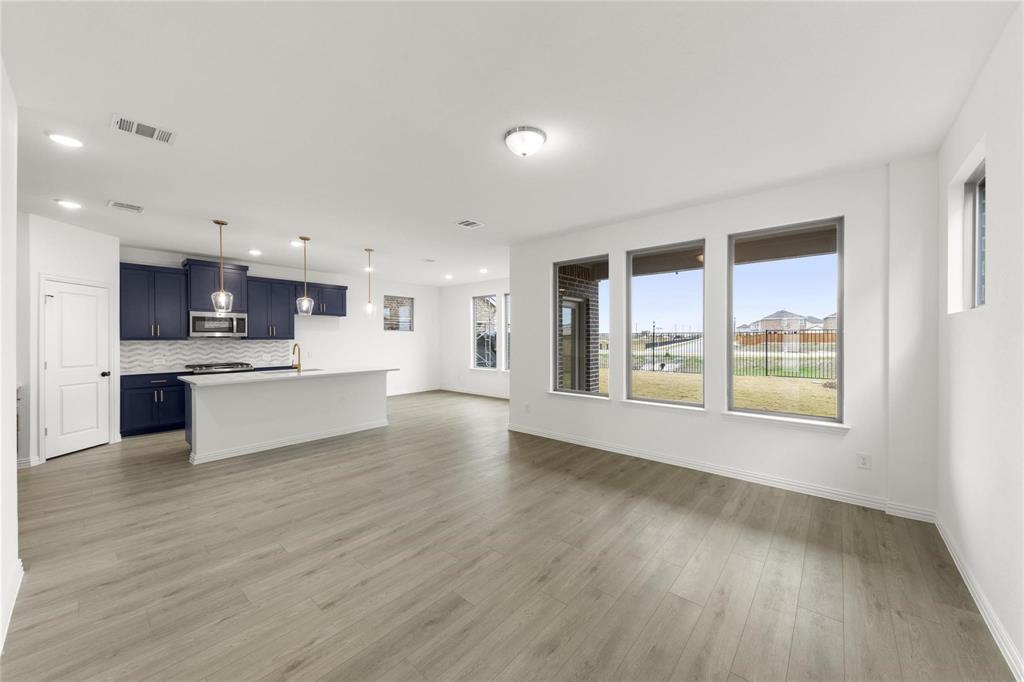 14115 Harden Street Pilot Point, TX 76258 - Photo 4 of 20