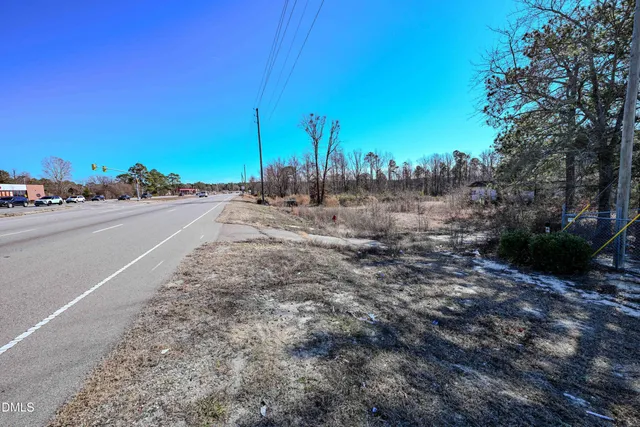 a view of backyard with outdoor space