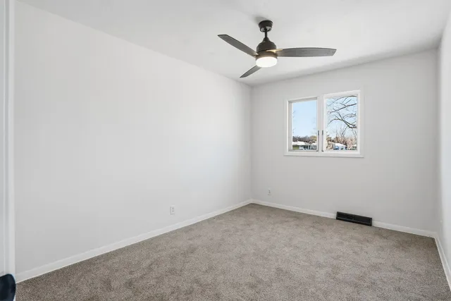 $180,000 | 1237 Hilltop Drive, Milan, IL 61264