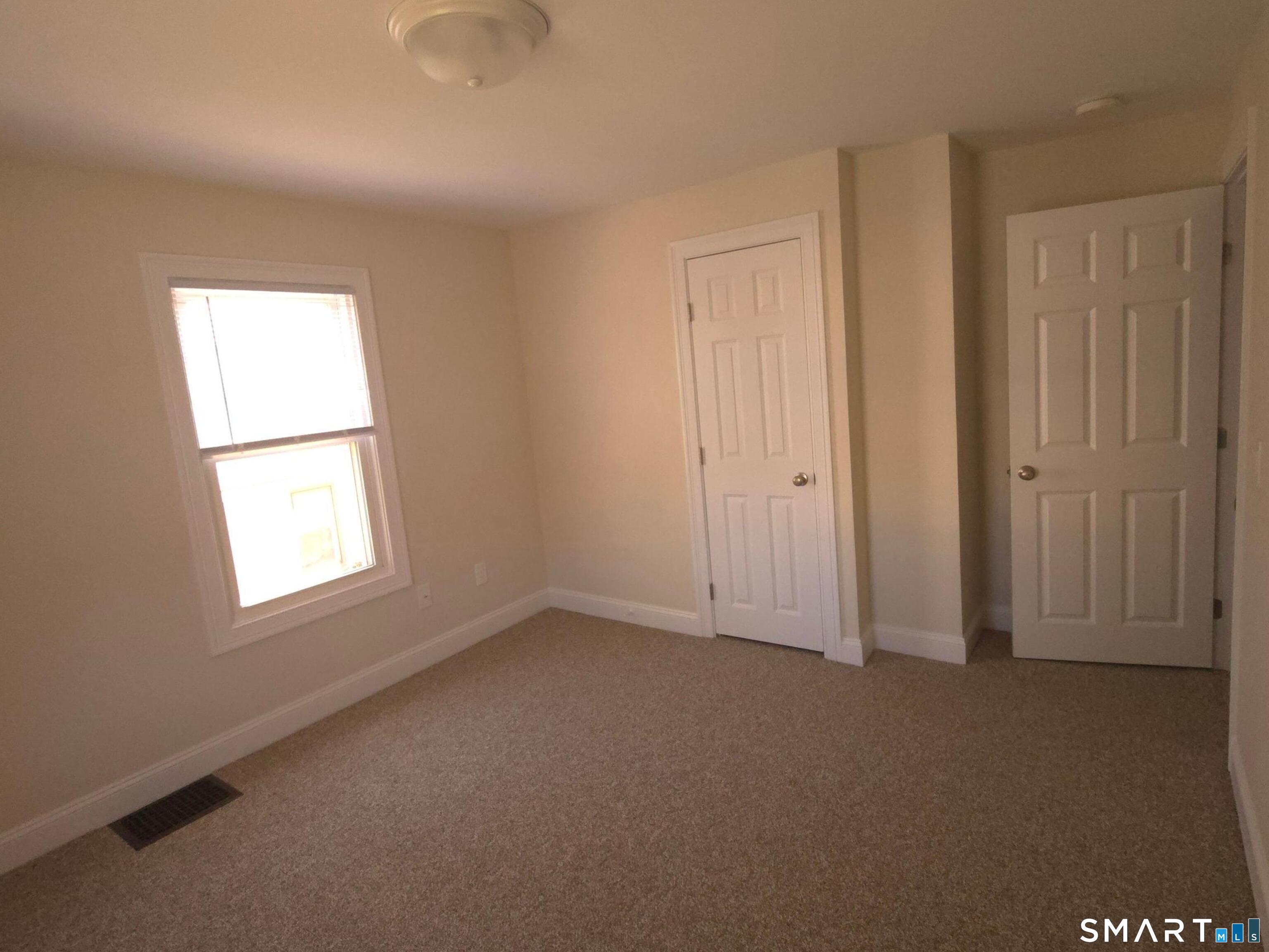 27 Maple Street, Unit 27 Manchester, CT 06040 - Photo 14 of 20