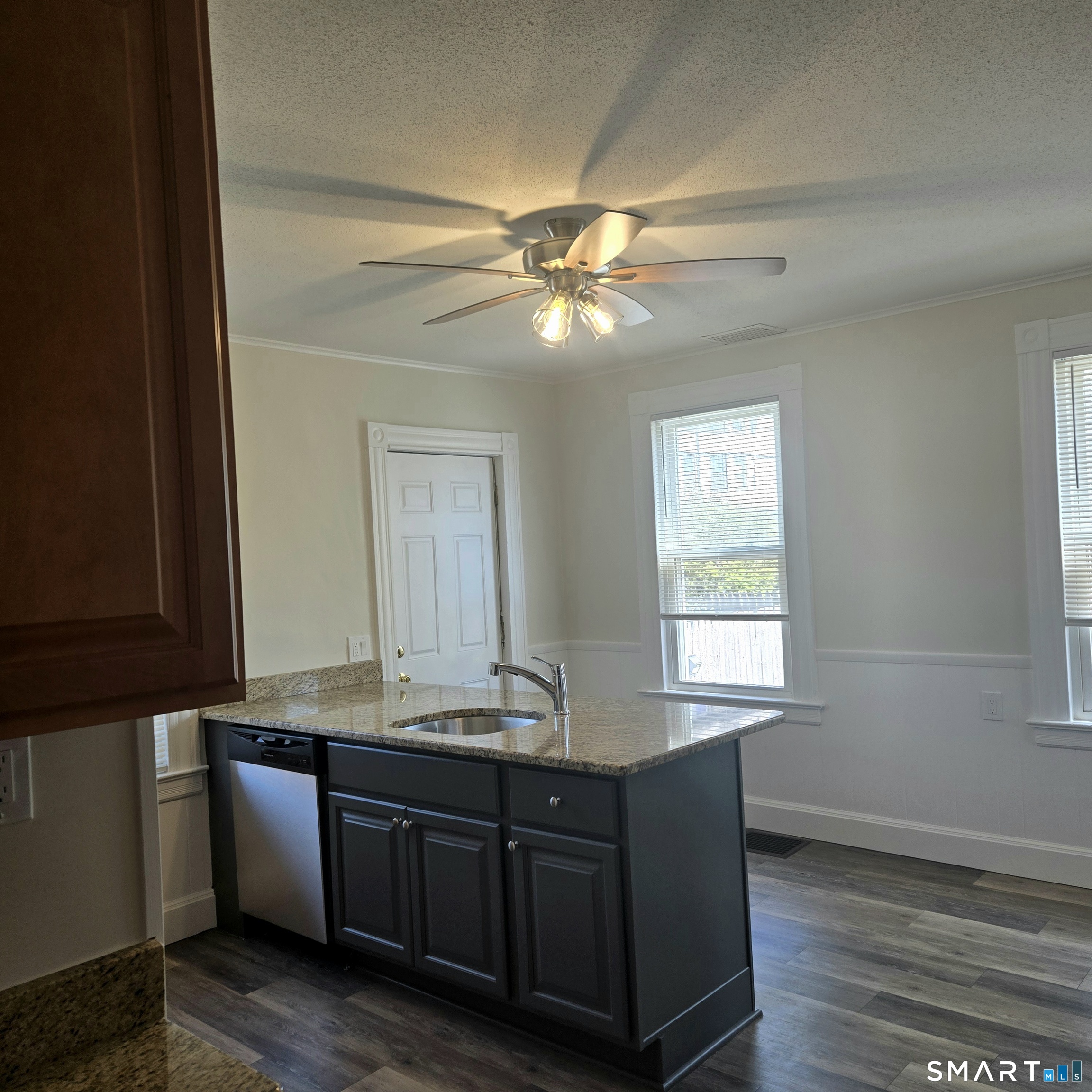 27 Maple Street, Unit 27 Manchester, CT 06040 - Photo 10 of 20
