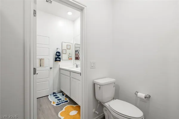 $2,350 | 219 Cordelia Cove Avenue, Unit 514, Henderson, NV 89011