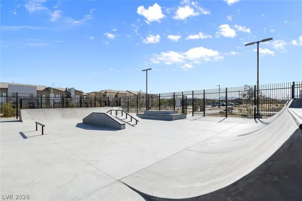 $2,350 | 219 Cordelia Cove Avenue, Unit 514, Henderson, NV 89011