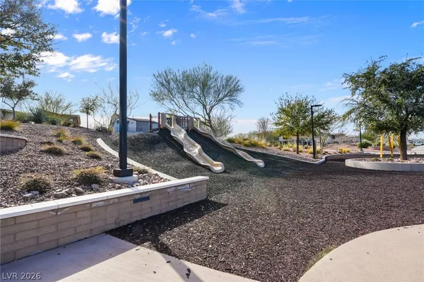 $2,350 | 219 Cordelia Cove Avenue, Unit 514, Henderson, NV 89011