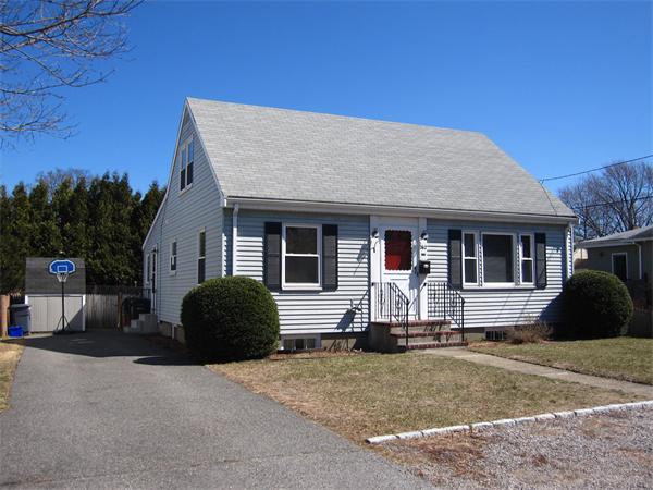 262 Riverside Drive Dedham, MA 02026 - Photo 1 of 1 Gallery Image 1