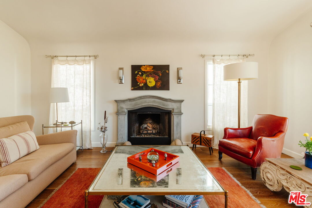 1633 Hi Point Street Los Angeles, CA 90035 - Photo 19 of 60