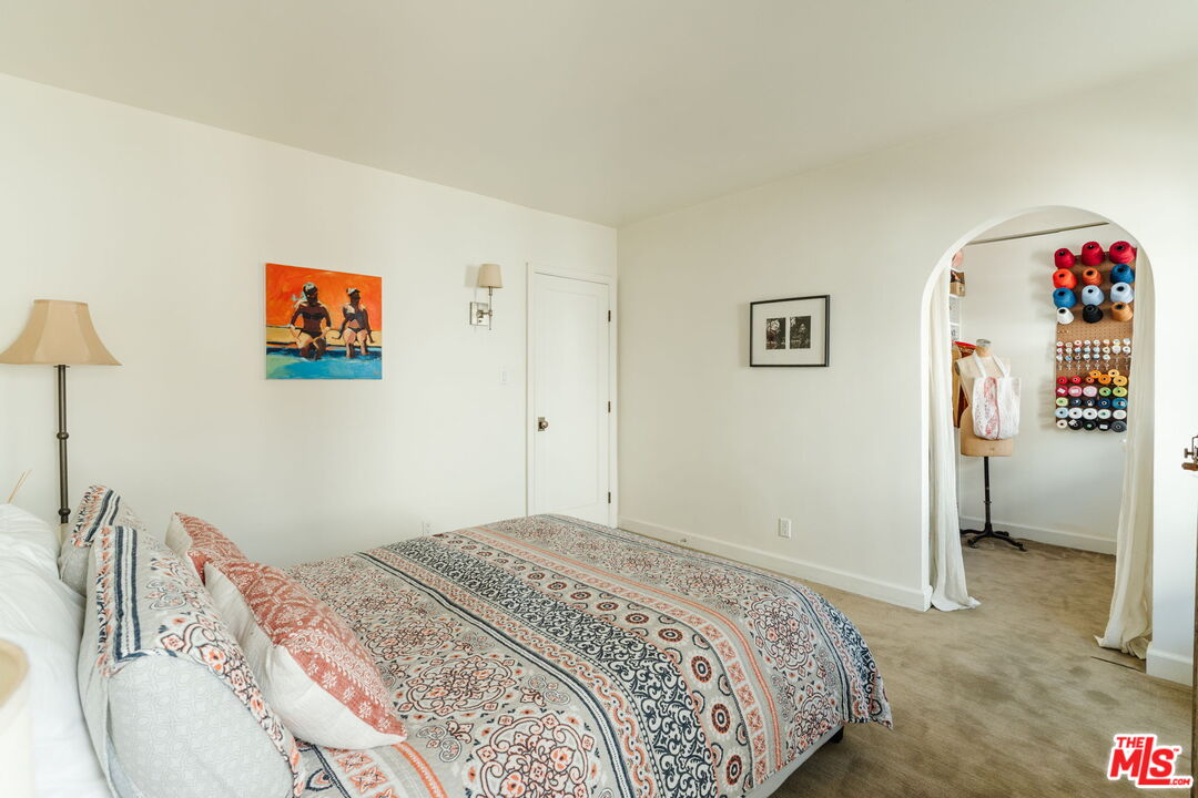 1633 Hi Point Street Los Angeles, CA 90035 - Photo 31 of 60