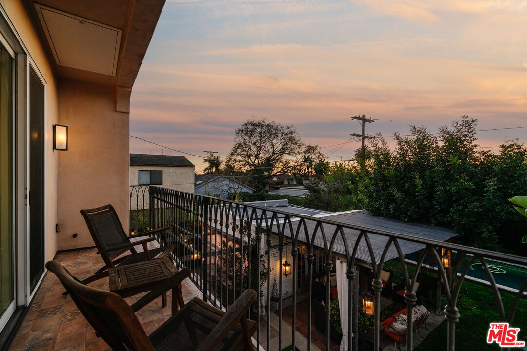 1633 Hi Point Street Los Angeles, CA 90035 - Photo 58 of 60