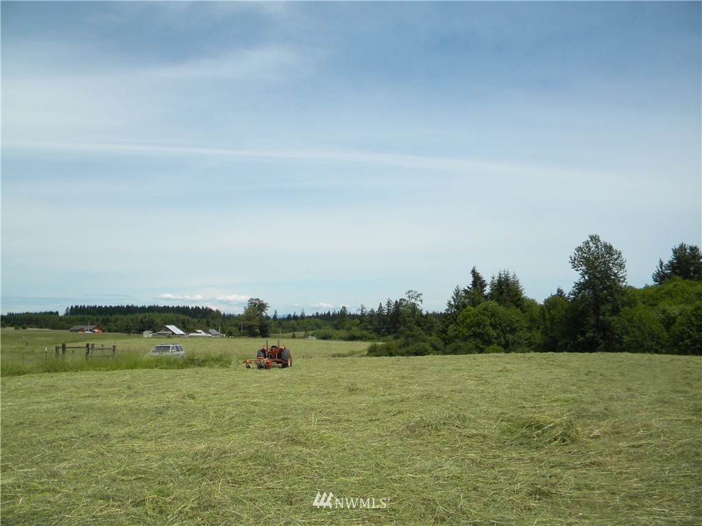 547 North Military Road Winlock, WA 98596 - Photo 2 of 3