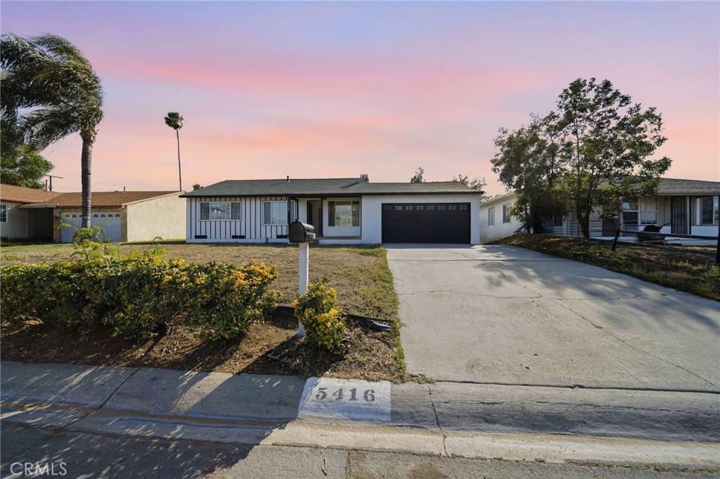 5416 Ivanhoe Avenue Riverside, CA 92503 - Photo 4 of 27
