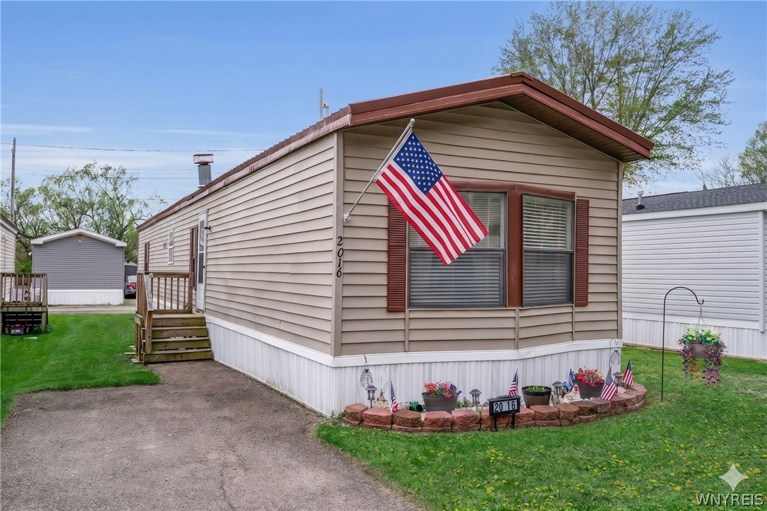2016 Hemstreet Road Marilla, NY 14052 - Photo 1 of 1 Gallery Image 1