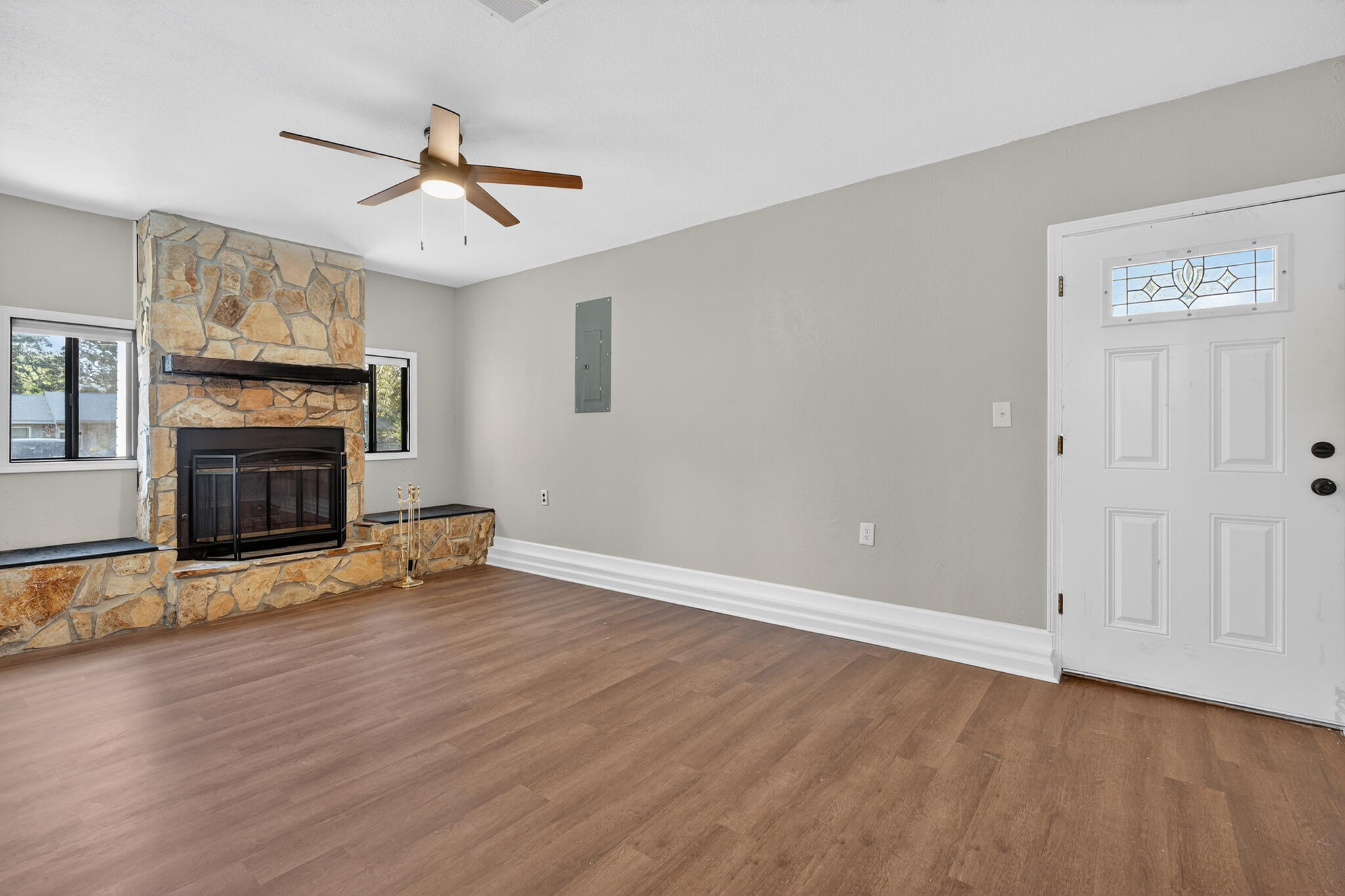 420 Paradise Road Niceville, FL 32578 - Photo 8 of 40 420_Paradise_rd-20