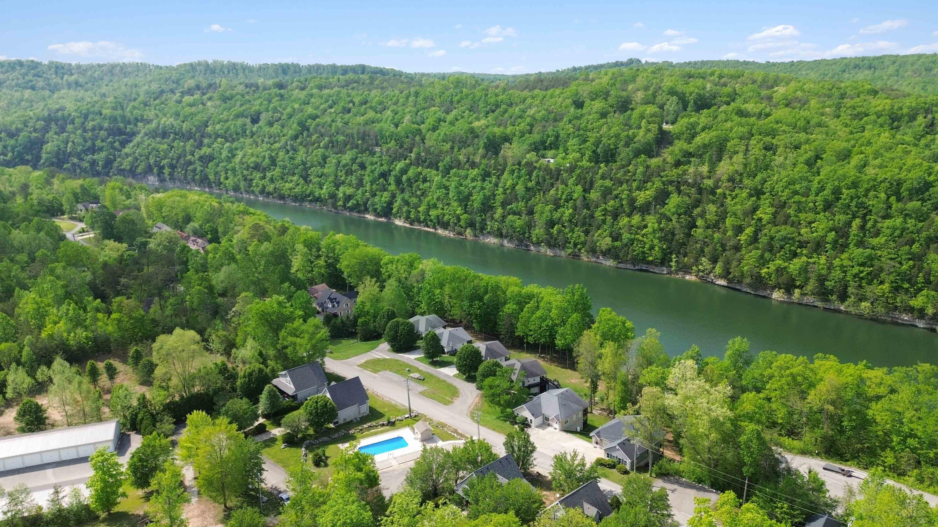2386 Roberts Bend Road Burnside, KY 42519 - Photo 38 of 104 045