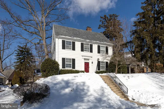 $675,000 | 304 Tunbridge Road, Baltimore, MD 21212