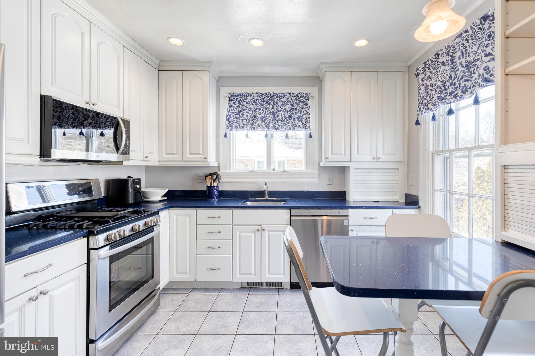 304 Tunbridge Road Baltimore, MD 21212 - Photo 14 of 37