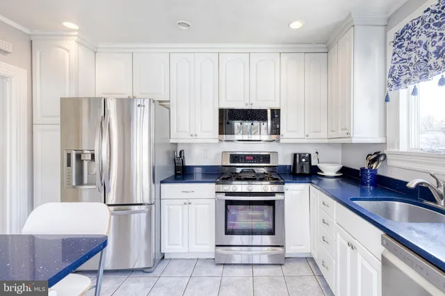 $675,000 | 304 Tunbridge Road, Baltimore, MD 21212