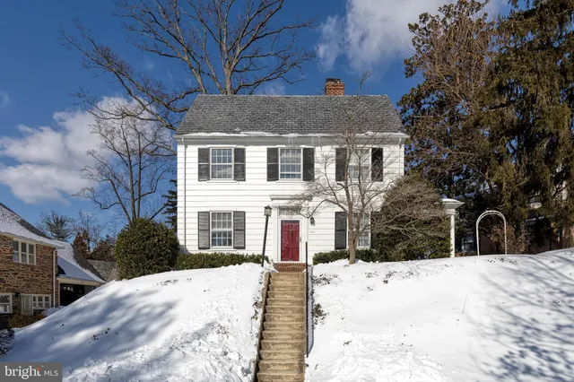 $675,000 | 304 Tunbridge Road, Baltimore, MD 21212