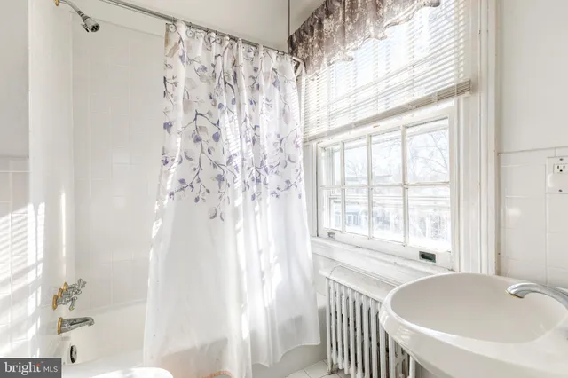 $675,000 | 304 Tunbridge Road, Baltimore, MD 21212