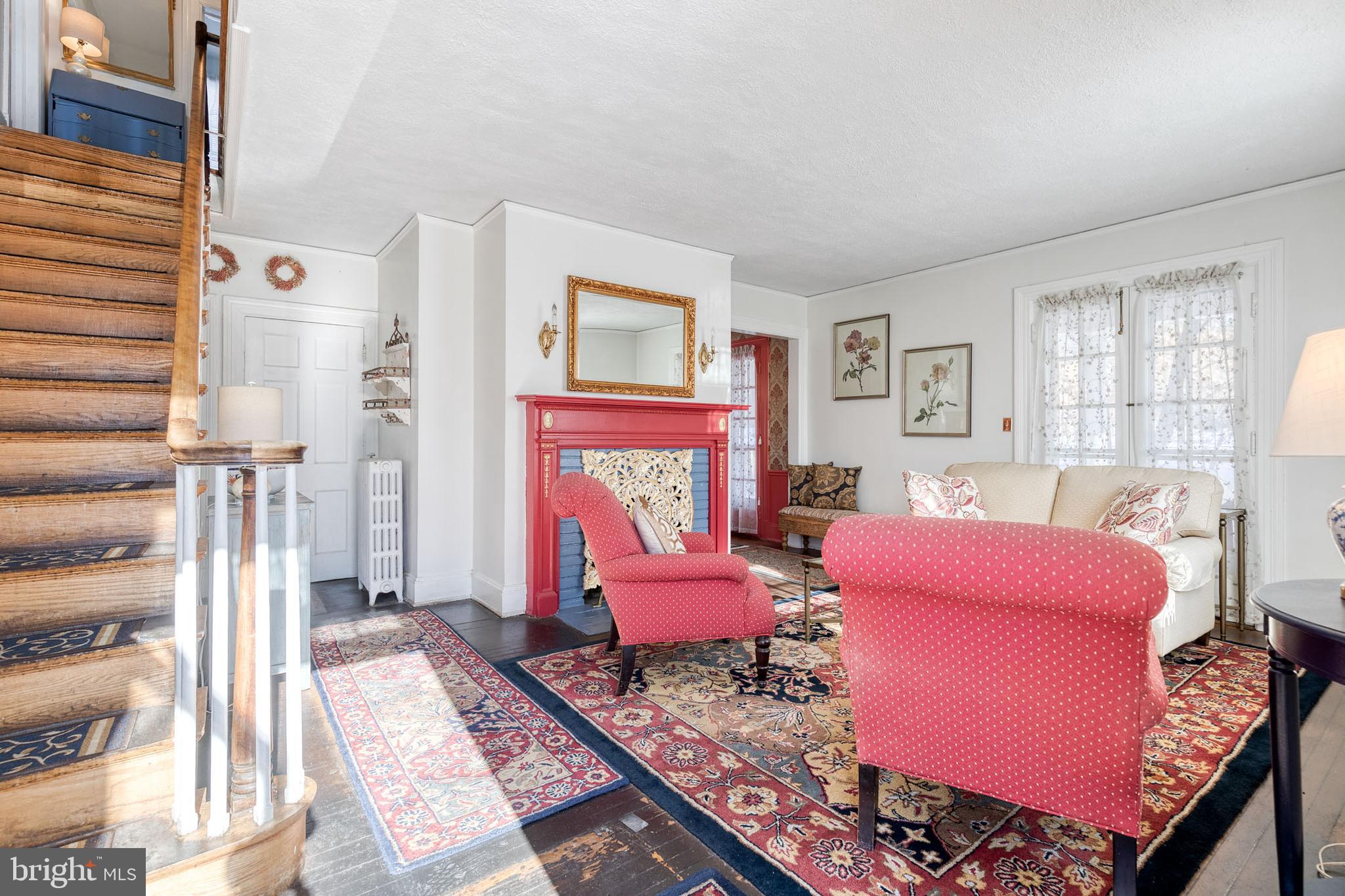 304 Tunbridge Road Baltimore, MD 21212 - Photo 3 of 37