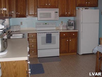 1 Golden Road Effort, PA 18330 - Photo 8 of 10 Gallery Image 8