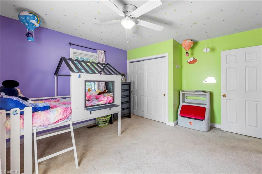 2401 Waverly Court High Point, NC 27262 - Photo 7 of 21