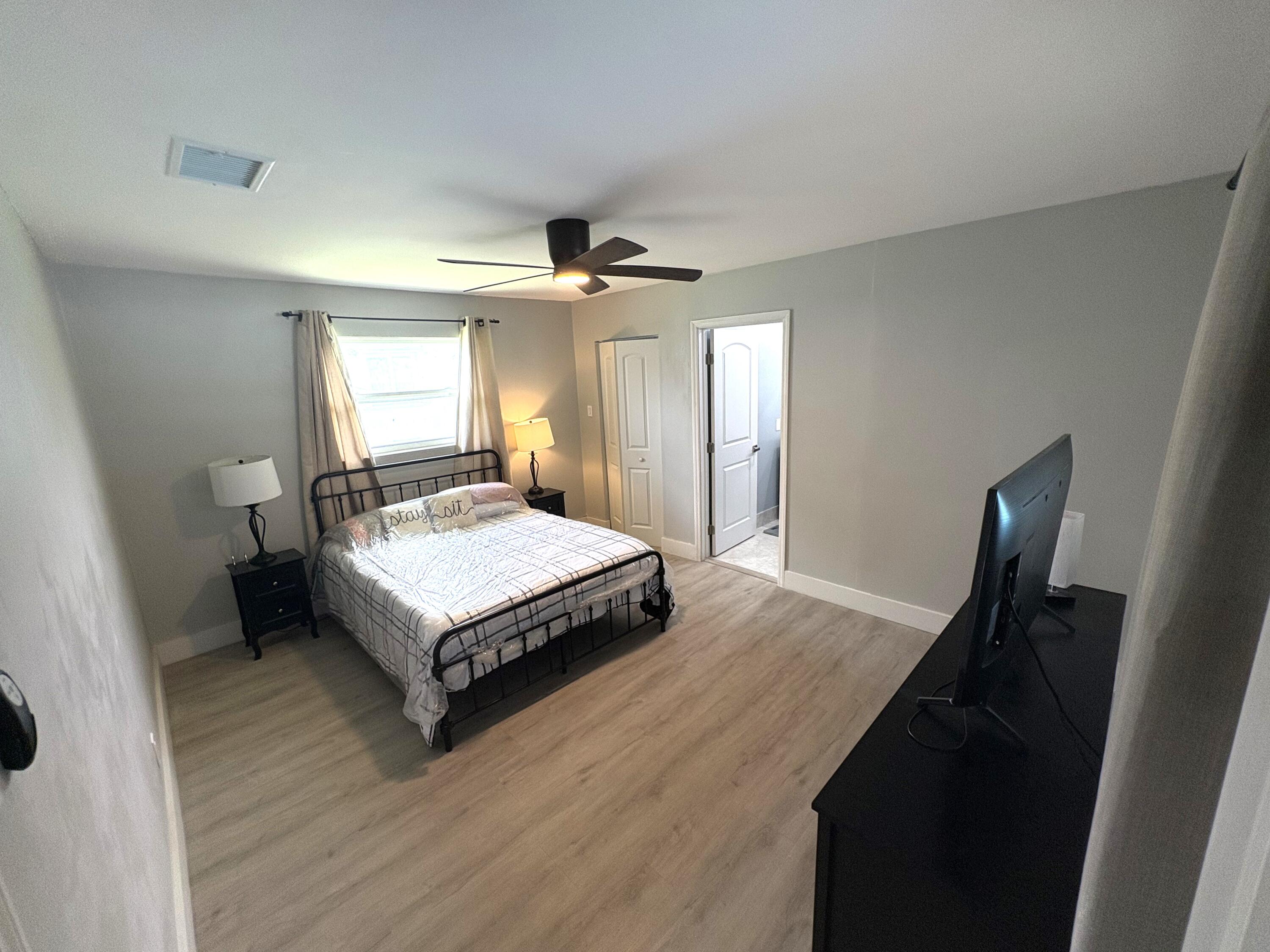 1401 Northwest 75th Terrace Plantation, FL 33313 - Photo 13 of 35 13