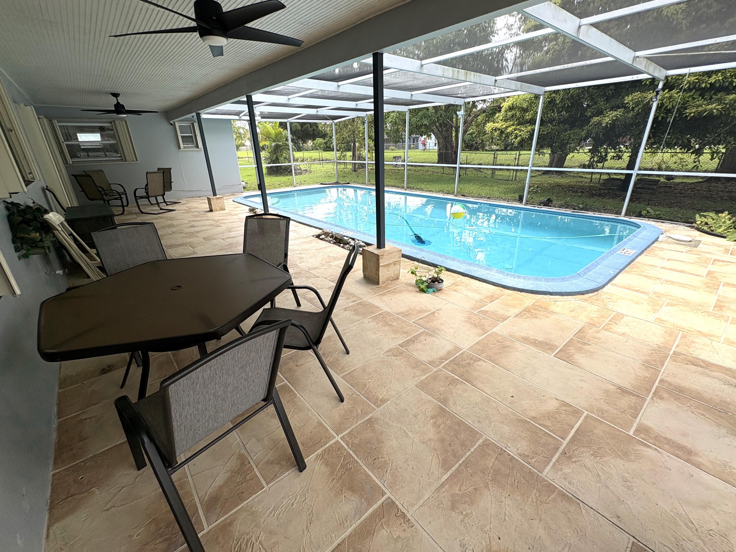 1401 Northwest 75th Terrace Plantation, FL 33313 - Photo 26 of 35 26