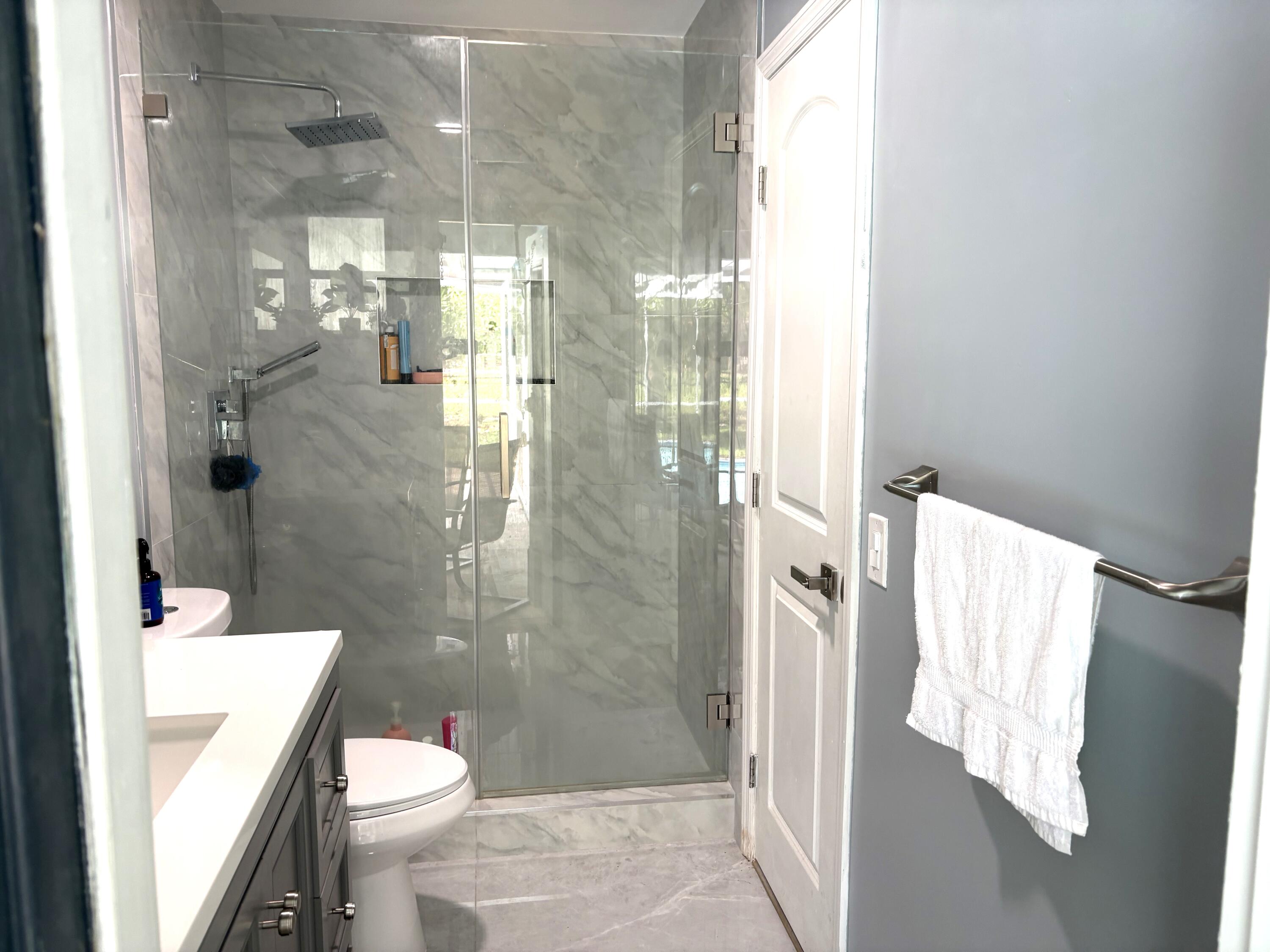 1401 Northwest 75th Terrace Plantation, FL 33313 - Photo 10 of 35 10