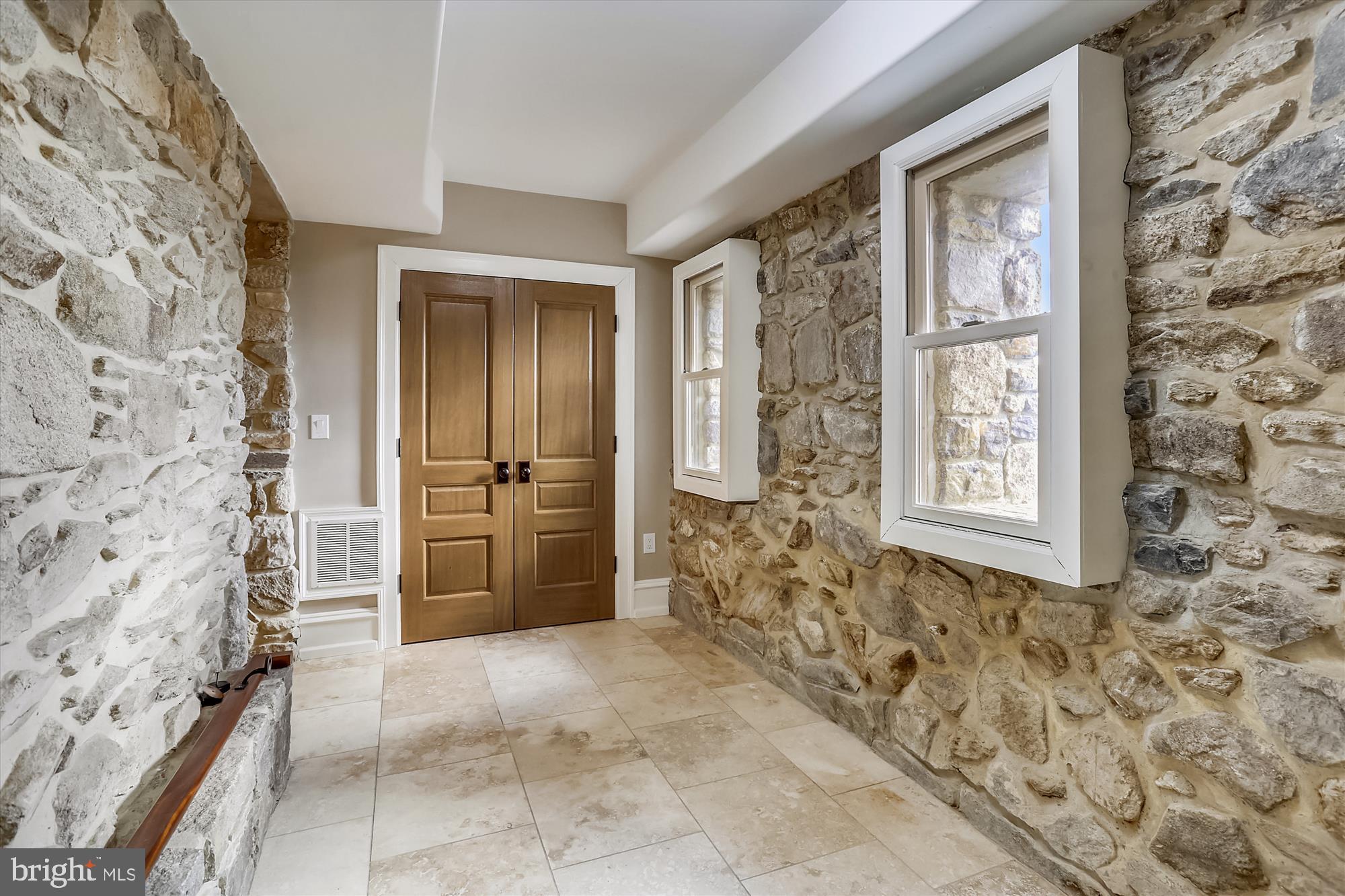 5417 Mohican Road Bethesda, MD 20816 - Photo 83 of 100 Office