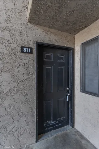 $329,900 | 1265 Kendall Drive, Unit 811, San Bernardino, CA 92407