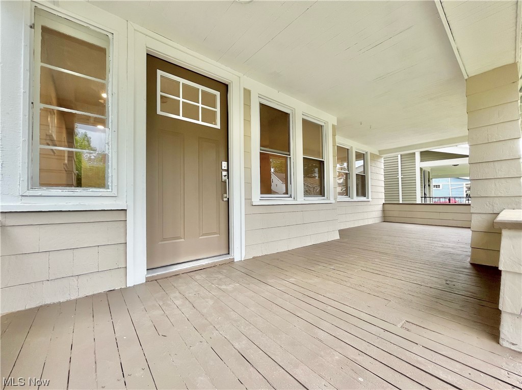 3277 Kildare Road Cleveland, OH 44118 - Photo 4 of 27 Gallery Image 4