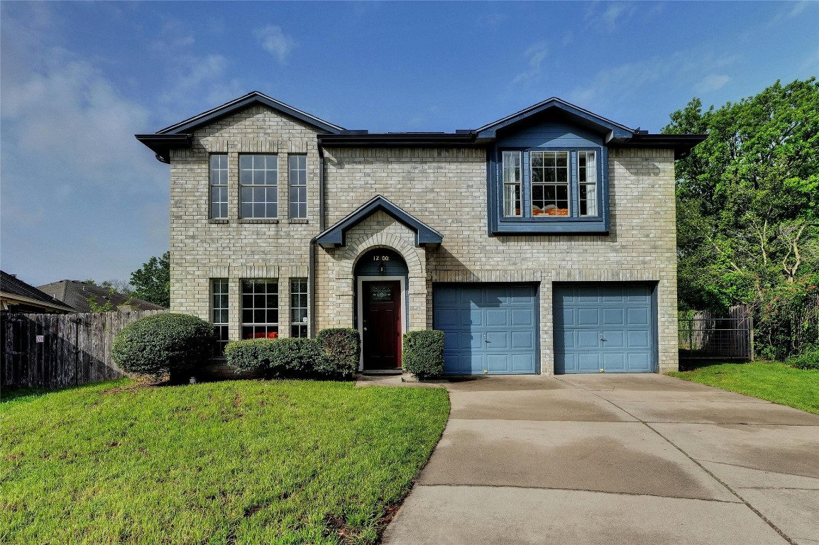Welcome home to 12500 Chestle Court!