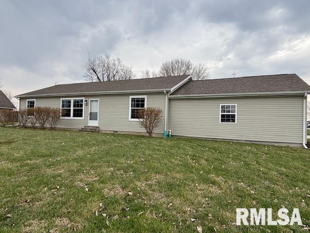 207 West Grand Avenue Modesto, IL 62667 - Photo 2 of 47