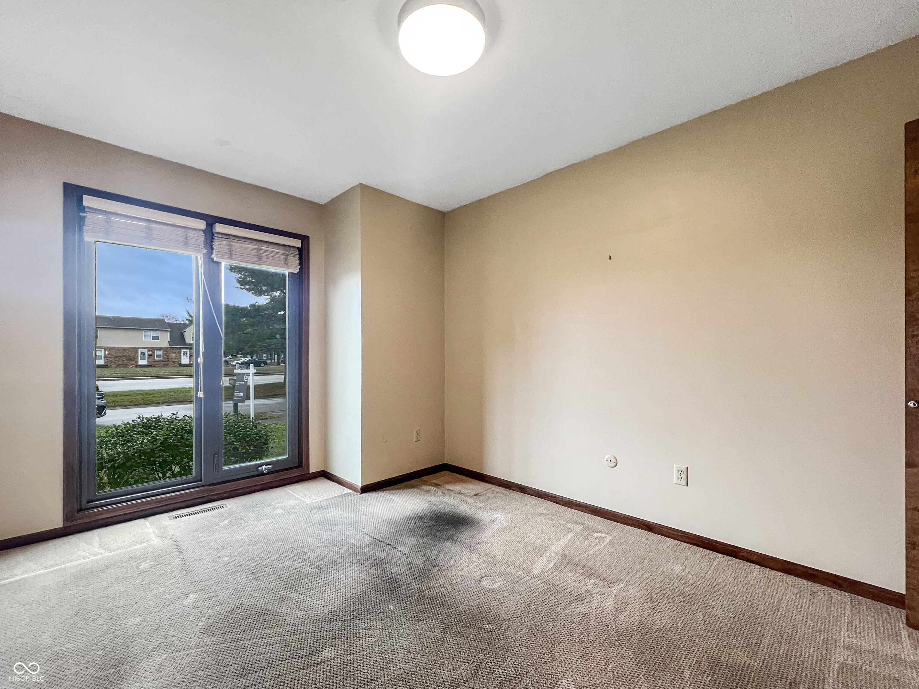 3830 Peppertree Lane Columbus, IN 47203 - Photo 14 of 19