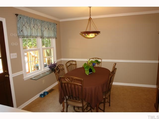 7312 Valleycross Circle Raleigh, NC 27615 - Photo 5 of 12