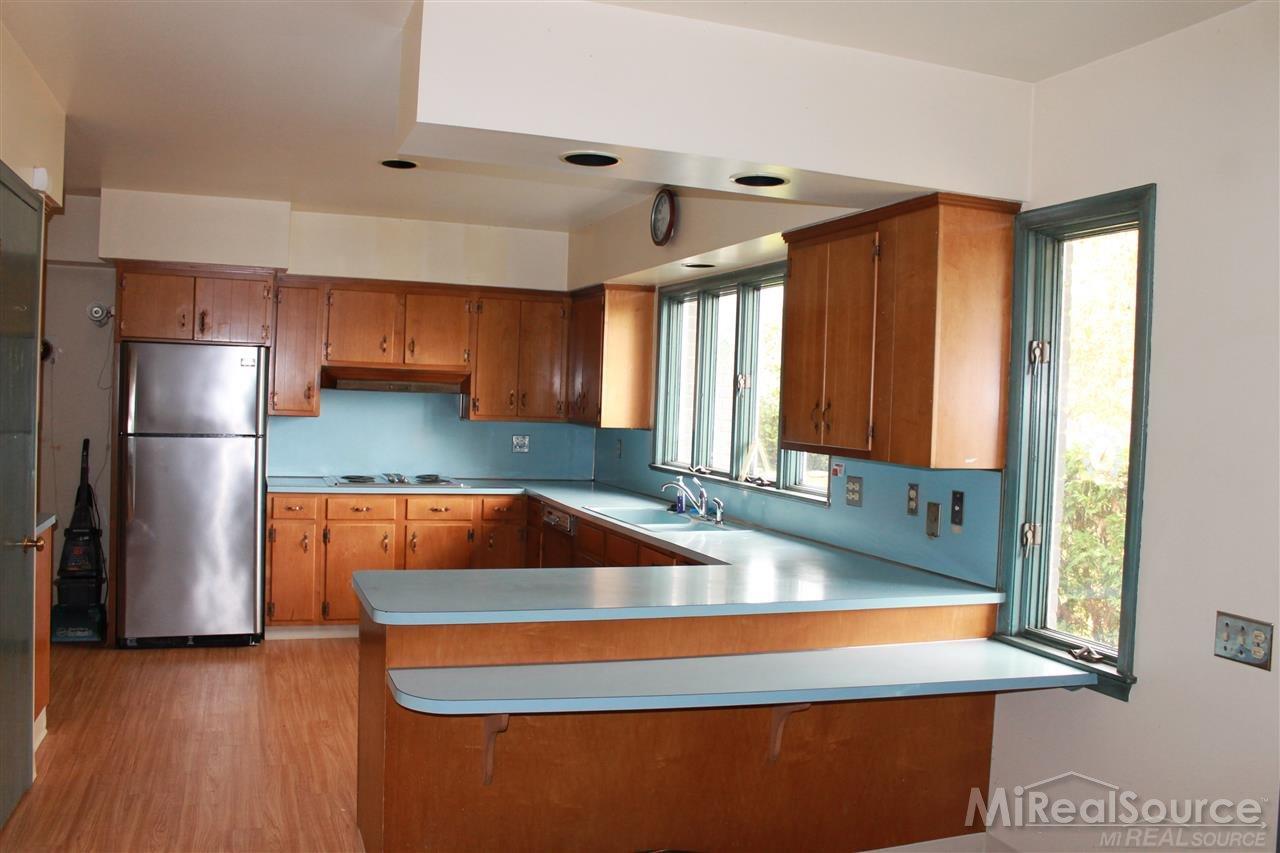 261 Lake Shore Road Grosse Pointe Farms, MI 48236 - Photo 21 of 26
