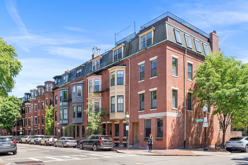 74 Appleton Street, Unit 4 Boston, MA 02116 - Photo 30 of 33 Gallery Image 30