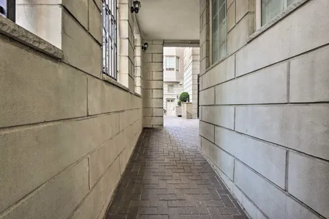 $750,000 | 1108 Hudson Street, Unit 1B, Hoboken, NJ 07030