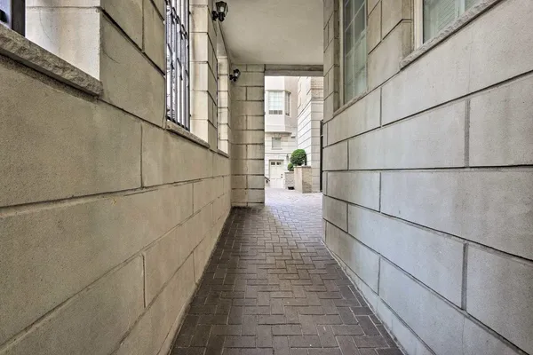 $750,000 | 1108 Hudson Street, Unit 1B, Hoboken, NJ 07030