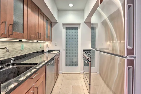 $750,000 | 1108 Hudson Street, Unit 1B, Hoboken, NJ 07030