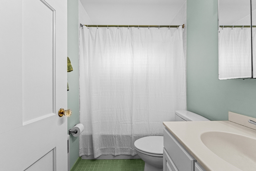 66 Upland Road Needham, MA 02492 - Photo 15 of 28