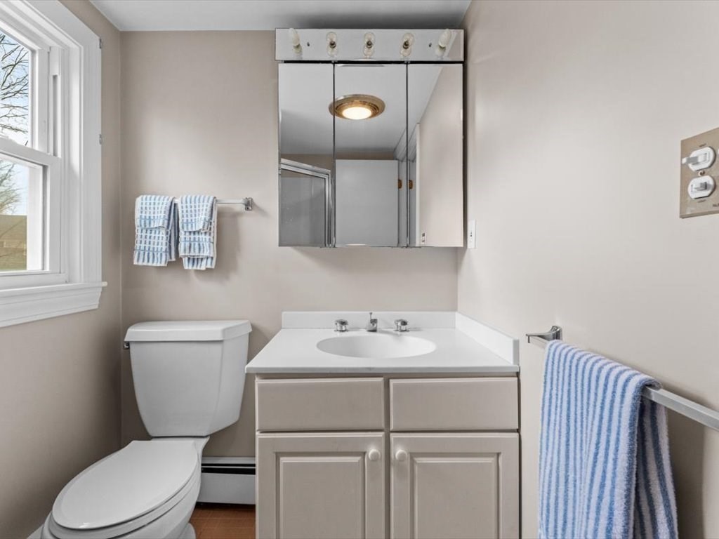 66 Upland Road Needham, MA 02492 - Photo 21 of 28