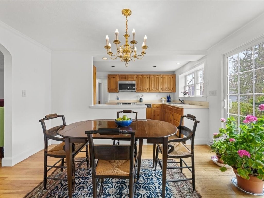 66 Upland Road Needham, MA 02492 - Photo 6 of 28