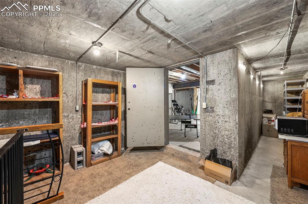 284 County Road 511 Divide, CO 80814 - Photo 37 of 49 a view of livingroom with furniture and windows