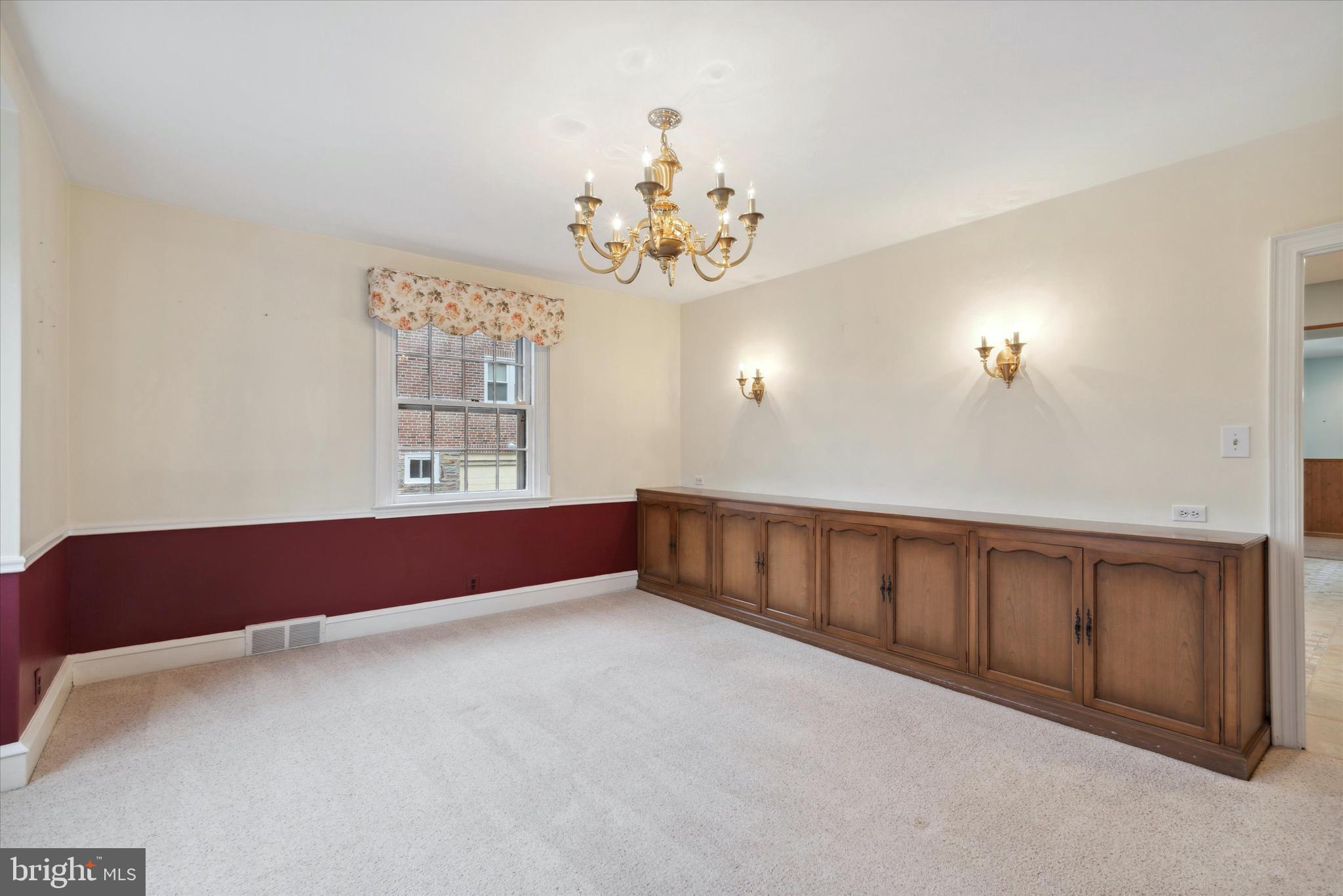 1119 Ashbourne Road Cheltenham, PA 19012 - Photo 14 of 47 Dining room