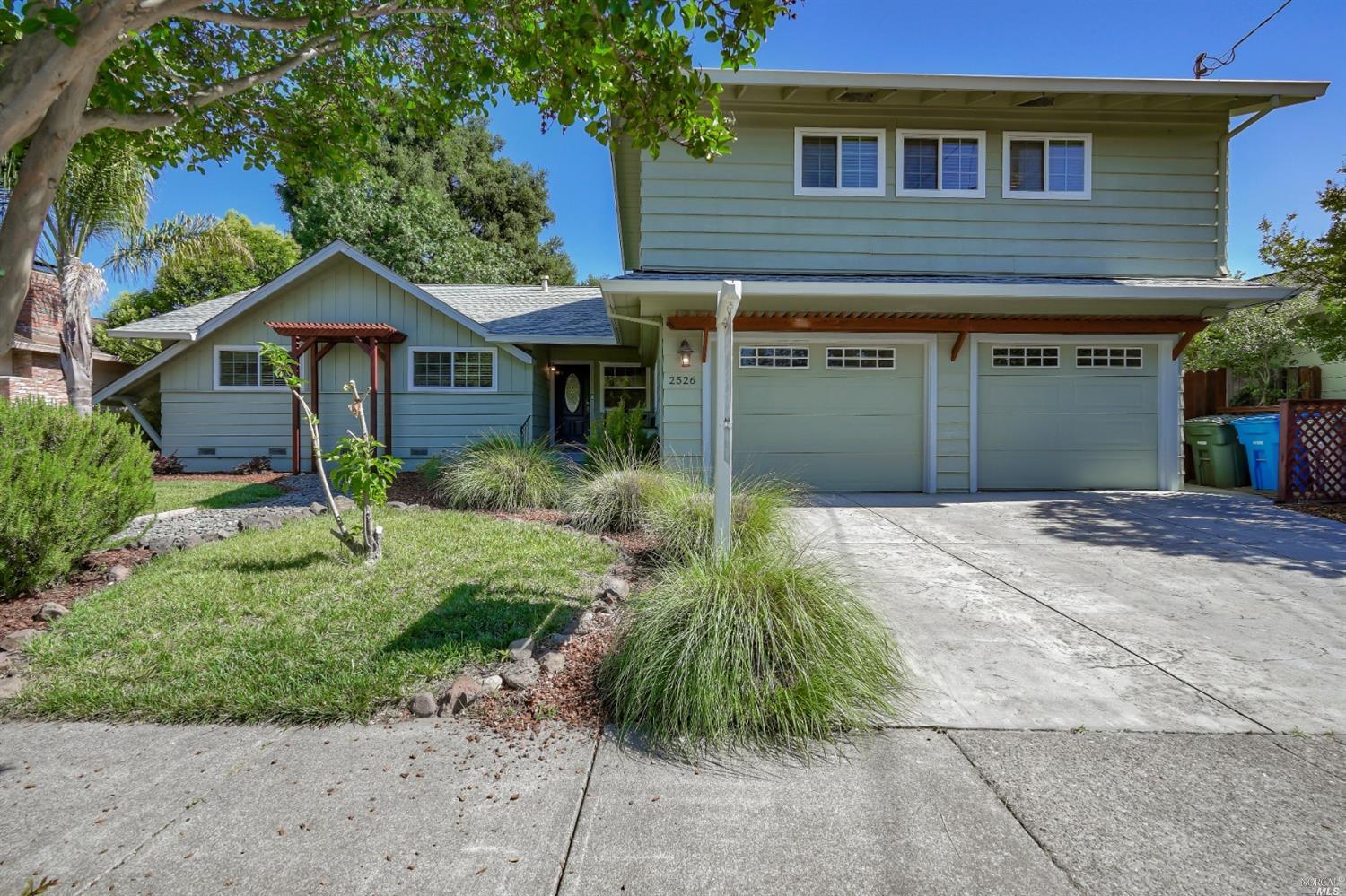 2526 Creekside Road Santa Rosa, CA 95405 - Photo 1 of 1 Welcome to 2526 Creekside Rd.