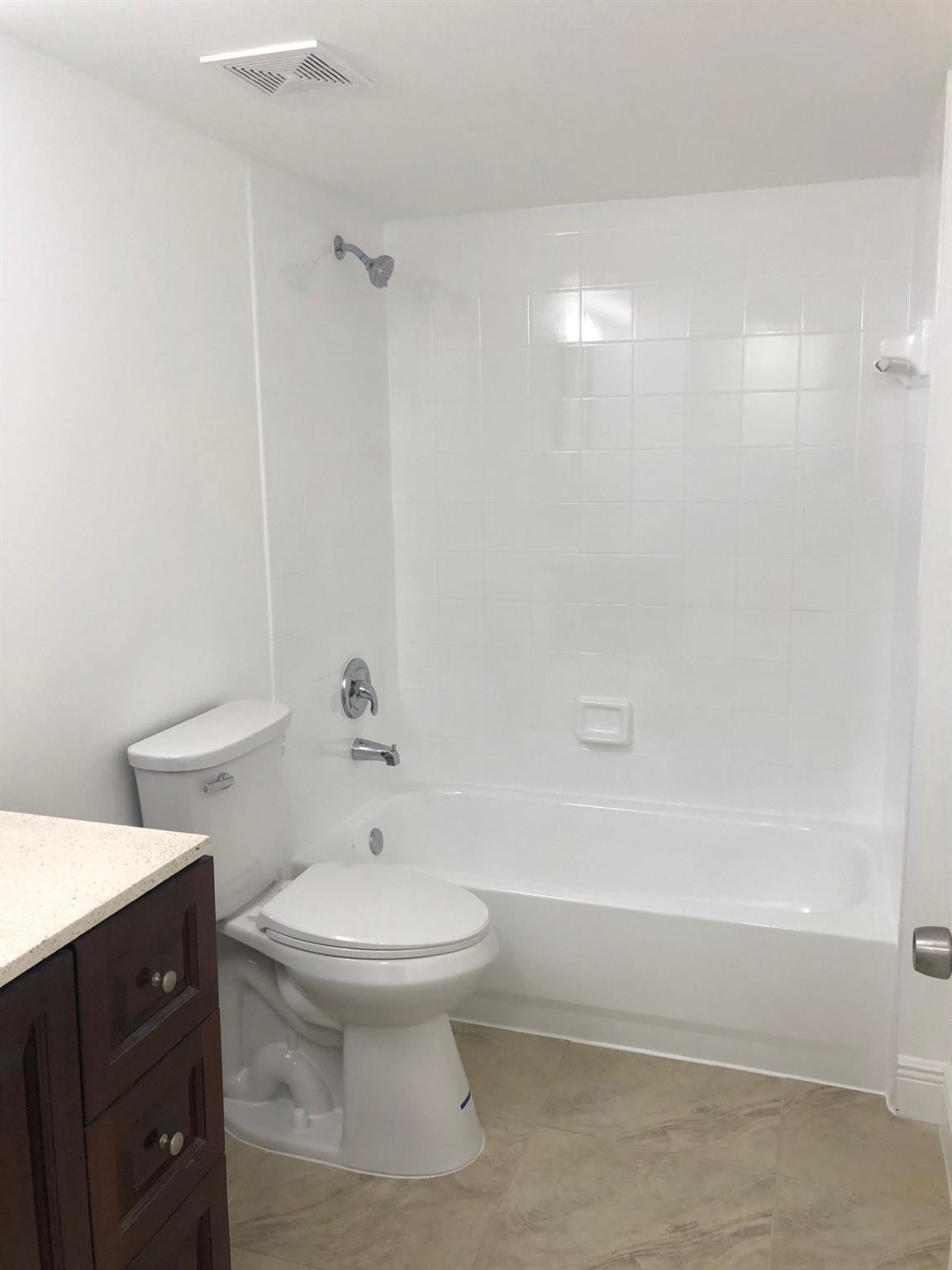 5045 Wiles Road, Unit 306 Coconut Creek, FL 33073 - Photo 11 of 33 Photo 11