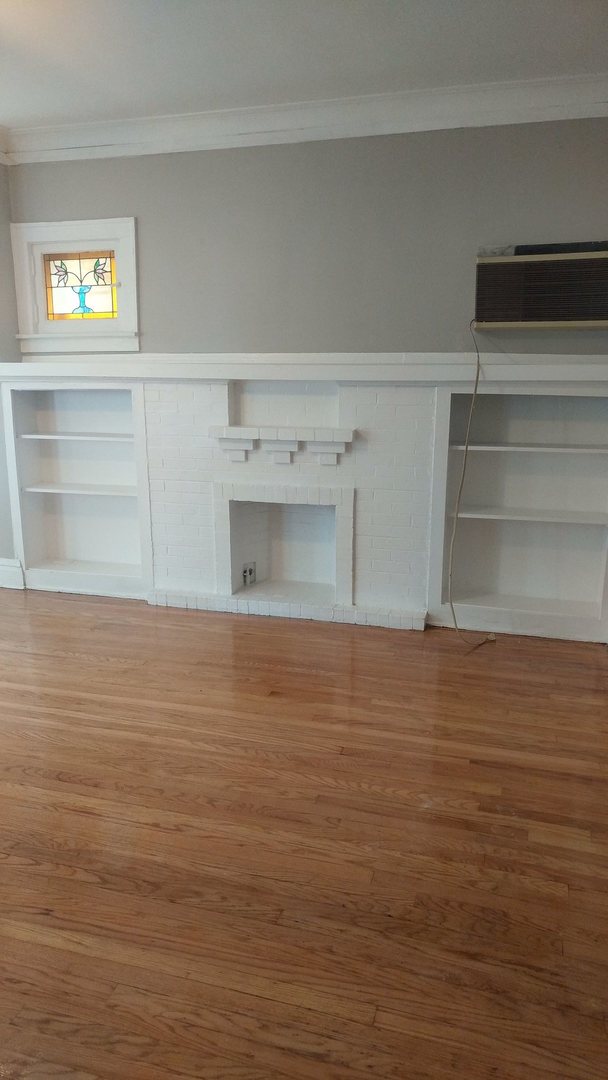 7412 South Prairie Avenue, Unit 1F Chicago, IL 60619 - Photo 2 of 6 a view of an ocean