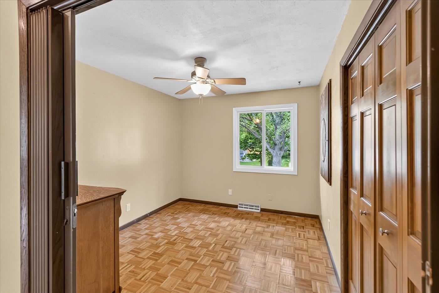 1401 Frisch Road Madison, WI 53711 - Photo 34 of 41